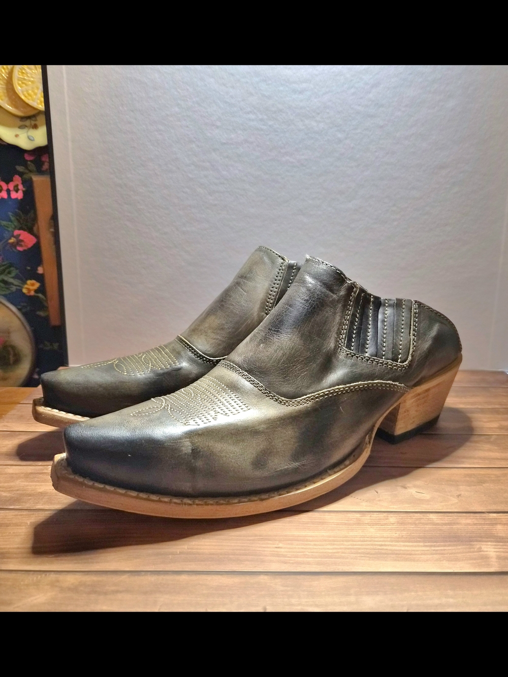 NWOT Freebird by Steven Olive Green Leather Ankle Booties
